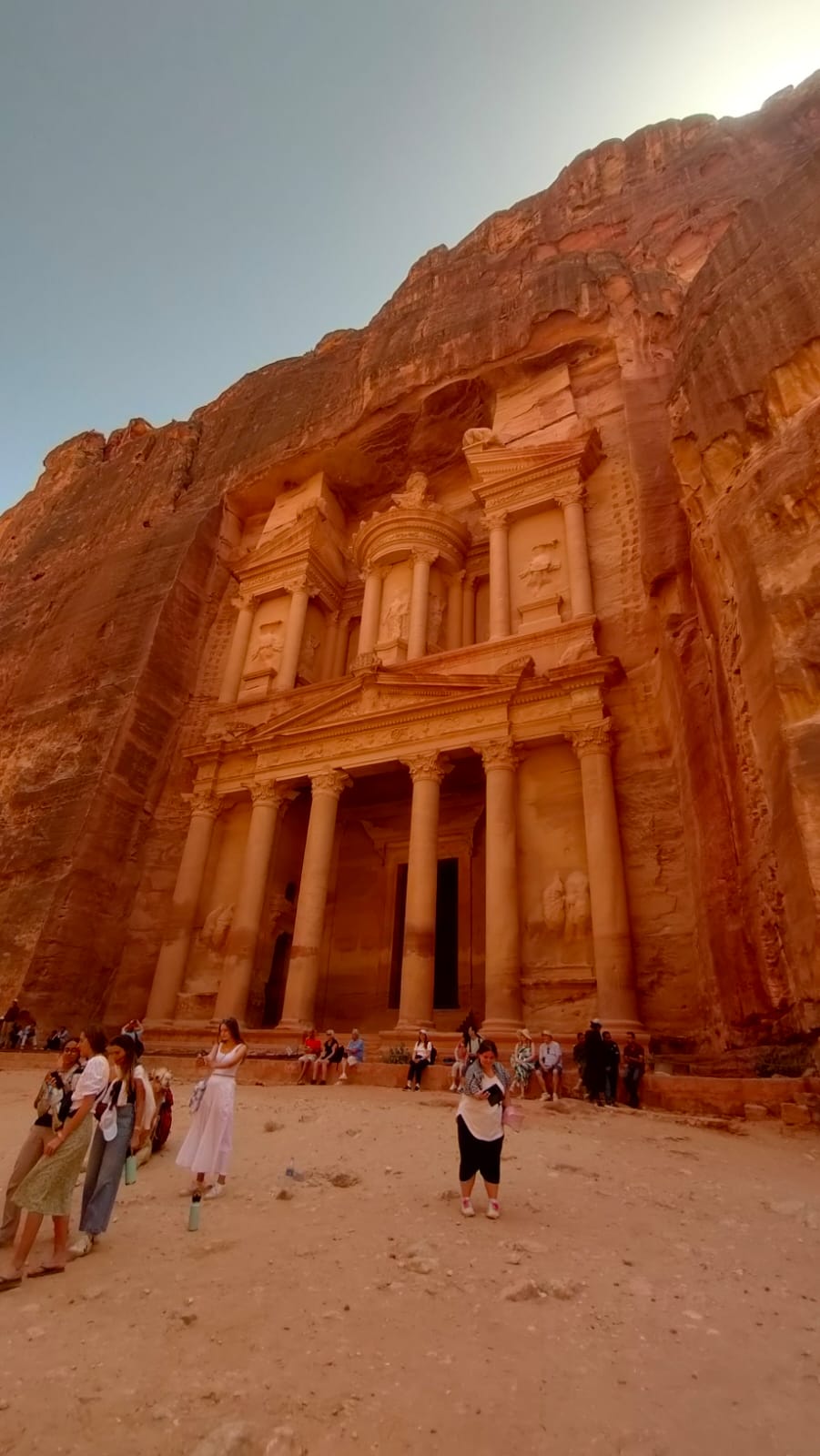 🌟 Viaggio di Pietra Jordan 🇯🇴 Solo in autobus 🚍 👉👉 ( Martedì sera o venerdì sera ) Mezzanotte 00:00 👇 